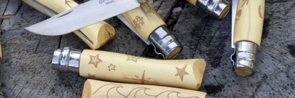 Нож Opinel №7 Nature, нержавеющая сталь, рукоять самшит, гравировка звезды, 001549 Нож Opinel №7 Nature, нержавеющая сталь, рукоять самшит, гравировка звезды, 001549