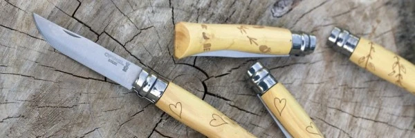 Набор в деревянной коробке из 6 ножей Opinel №7 Nature, нержавеющая сталь, рукоять самшит, гравировк, 001555 Набор в деревянной коробке из 6 ножей Opinel №7 Nature, нержавеющая сталь, рукоять самшит, гравировк, 001555